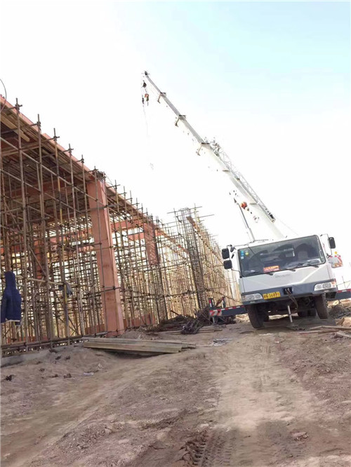 龙南县吊车作业的安全注意事项有哪些？