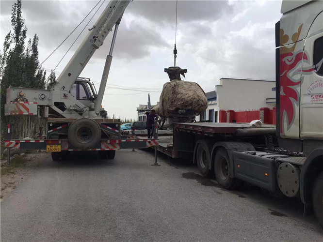 龙南县狭窄场地（如小区、车间）适合用哪种吊车？